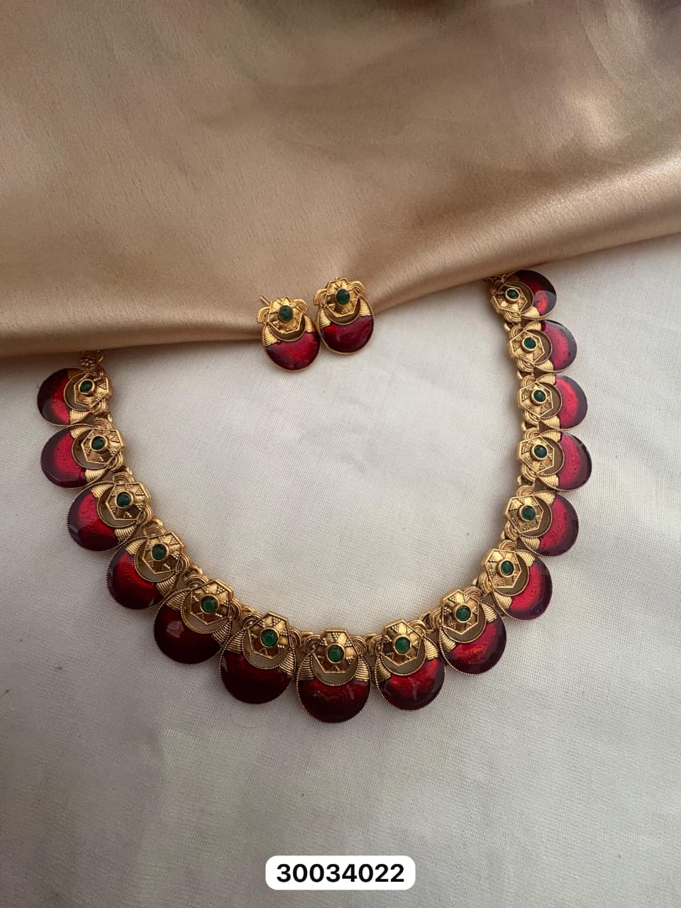 Nikhila Necklace